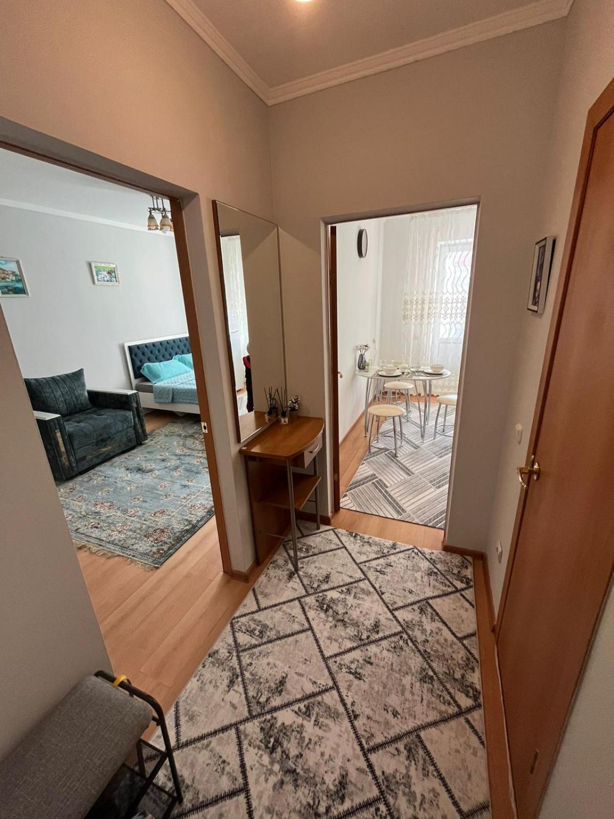 Cosy flat in the city center Taldykol Exterior foto